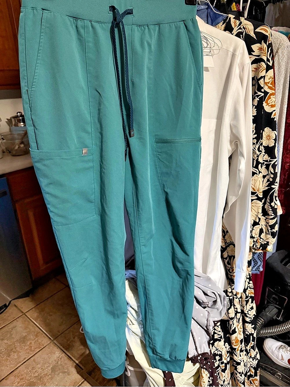Fabletics All-Shift Scrub Jogger Pants Blue Medium